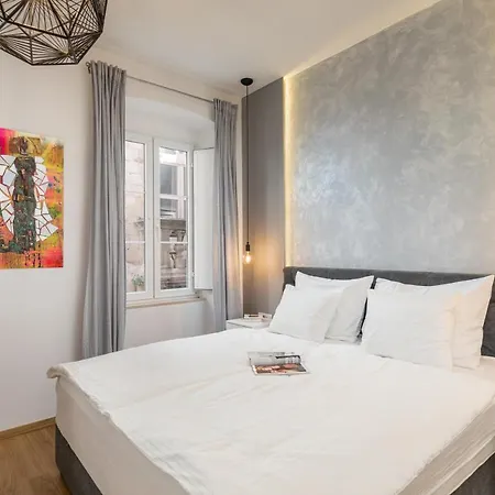 Gama 1 Affittacamere 4*